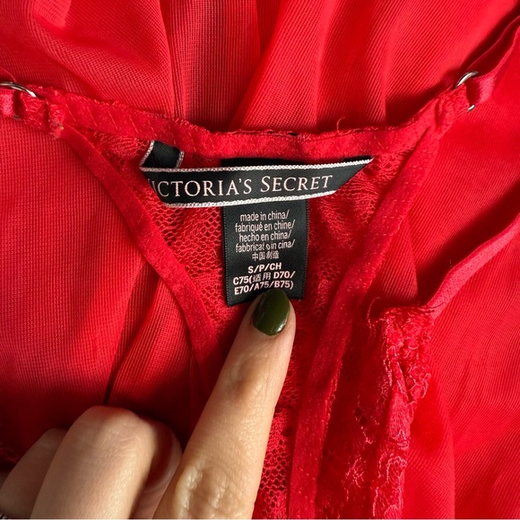 Victoria’s Secret Red Lace Babydoll Unlined Sheer Slip‎ Lingerie Small - Picture 6 of 6